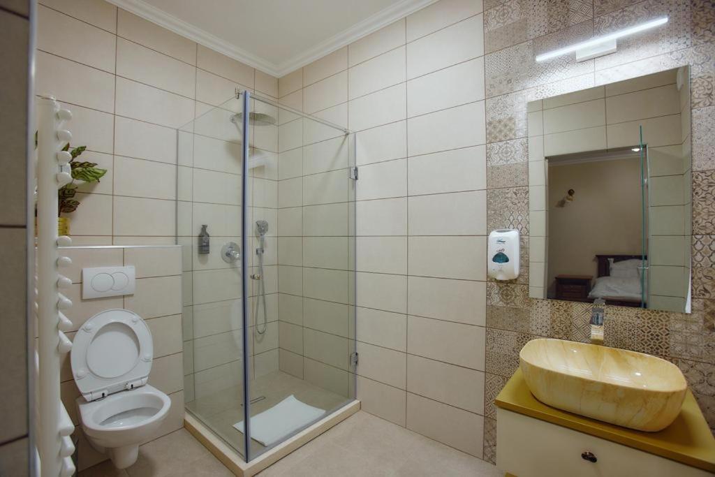 Botiz Hotel Imperium מראה חיצוני תמונה