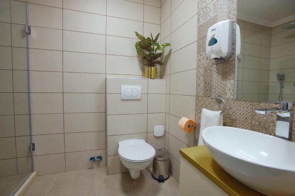 Botiz Hotel Imperium מראה חיצוני תמונה